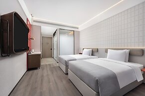 Wanda Moments Beijing Qianmen