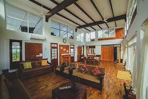 Cheshire Village - Beach Resort