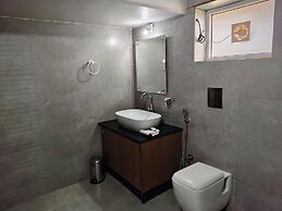 Cheshire Village - Beach Resort