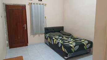 Homestay Komodo Mountain View