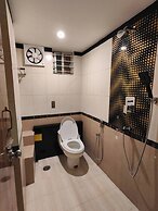 Modern Luxe Studio Apartment in Uttara Near Airport