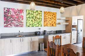 Stones Throw Manor