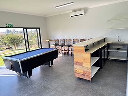 Stones Throw Manor