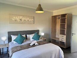 Stones Throw Manor