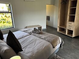 Stones Throw Manor