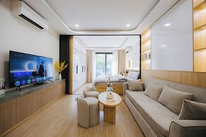 Wisteria Luxury Apartment