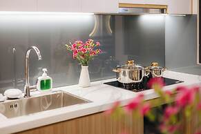 Wisteria Luxury Apartment