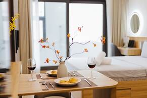 Wisteria Luxury Apartment