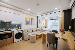 Wisteria Luxury Apartment