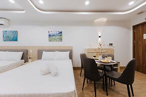 Wisteria Luxury Apartment