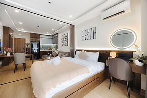 Wisteria Luxury Apartment