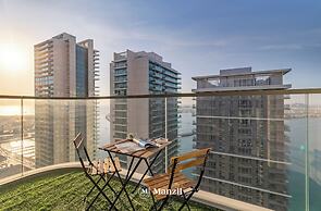 Manzil - Stylish 1BR in Emaar Beachfront