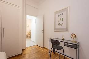 Brand New 2 Bdrm Apt in Koukaki Athens