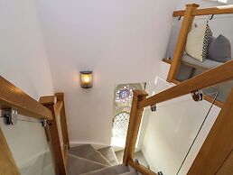 1 Chapel Place