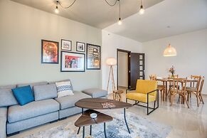 Vinyl 3-Bedroom Apartment in Zouk Mikael