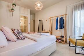 Vinyl 3-Bedroom Apartment in Zouk Mikael