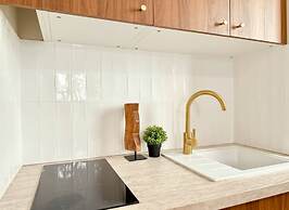 1607 Brancion