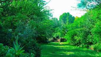 Lee Njiru Resort