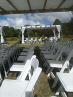 Lee Njiru Resort