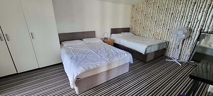 4 Guests - Pet Friendly - 13 min to the Beach