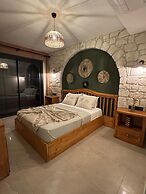 Sevilay Hanim Cesme