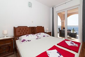 Seabreeze Apartments With Jacuzzi