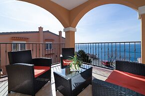 Seabreeze Apartments With Jacuzzi