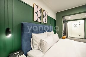 BROWN-DOT HOTEL