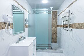 Safir Hotel