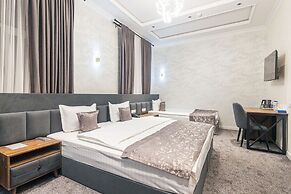 Safir Hotel