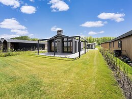 Tranquil Holiday Home With Views