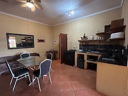 Kwathabisile Bush Retreat