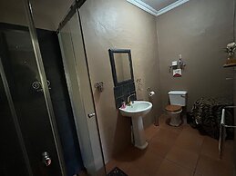 Kwathabisile Bush Retreat
