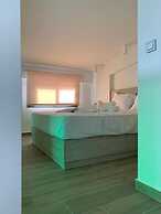 Amalia Deluxe Villas
