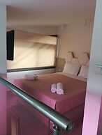 Amalia Deluxe Villas