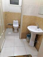 Q Economiy Hotel