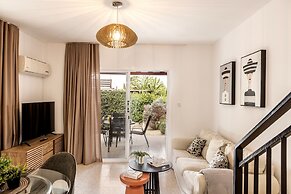 Larnaca Seaside Villa Marina 43