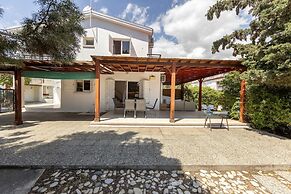 Larnaca Seaside Villa Marina 44
