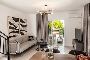 Larnaca Seaside Villa Marina 44