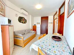 5-person Stay by the Beach