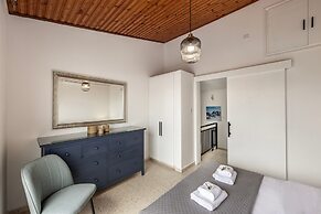 Larnaca Seaside Villa Marina 43