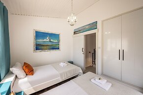 Larnaca Seaside Villa Marina 44