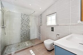 Villa in Flayosc With Private Pool