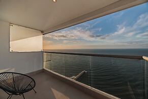 Palmetto Beach by MOME