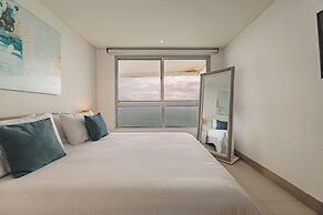 Palmetto Beach by MOME