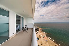 Palmetto Beach by MOME
