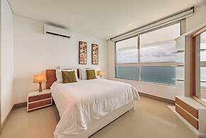 Palmetto Beach by MOME