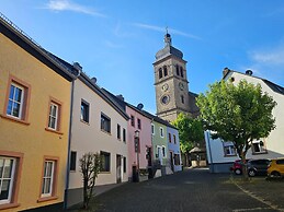 Apartment in Eifel Near Hiking Trails