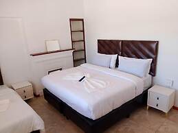 Duminy Guest Lodge