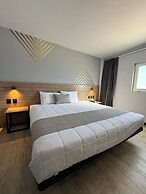 Avanta Hotel & Villas